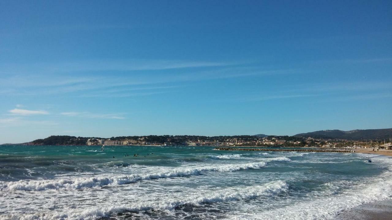Hyper Centre Sanary 3 Chambres Parking Balcon Clim Wifi Sanary-sur-Mer Exterior foto